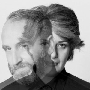 Portret al designerilor Silvana Angeletti și Daniele Ruzza, autorii proiectelor Plano și Mint pentru Fantini