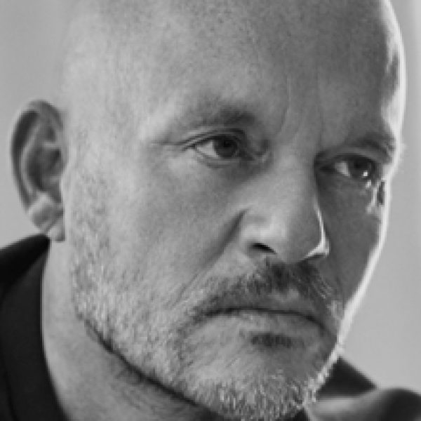 Gresie Mutina desenată de Vincent Van Duysen într-un birou de direcțiune