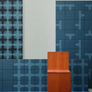Perete Betty de la Mutina cu grila grafica Night Blue