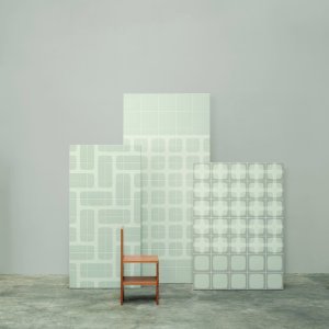 Placa Betty Plus de la Mutina cu element grafic