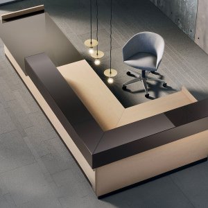 Toki de la Archiutti, recepție modulară într-un hol de birouri