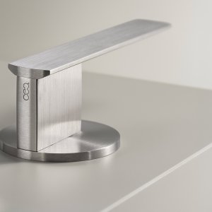 Baterii de baie design Ayla de la Cea Design, design Yabu Pushelberg