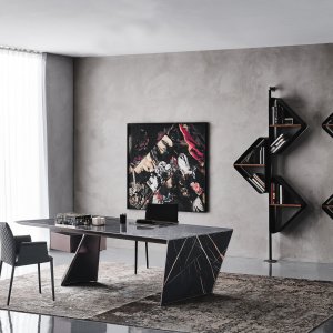 Picior de oțel bronz la Nasdaq de la Cattelan Italia