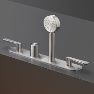 Detaliu al manetei rotunjite Lutezia, design Jean-Michel Wilmotte