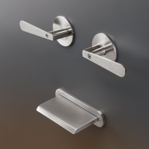 Colecția de baterii clasice Lutezia de la Cea Design cu accesorii