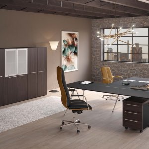 Birou design Genesis de la Codutti cu blat din stejar băițuit wengé