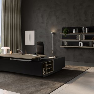Top-access din aluminiu negru cu capac basculant pe o masă de ședință Elite