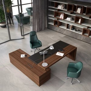 Panou frontal din furnir care leagă piciorul biroului Ducale de corpul lateral