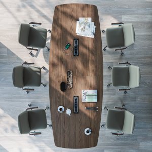 Mobilier de serviciu portant din colecția Spike