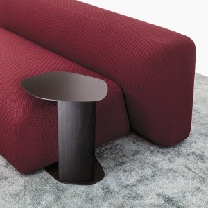 Insulă de module Suiseki într-un spațiu de așteptare