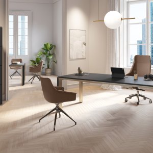 Birou modern de conducere Iulio de la Las Mobili cu picioare de aluminiu Inox Grey și inserție cu aspect de lemn
