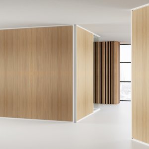 Perete freestanding Mood de 222 cm definind o cameră fără să atingă tavanul