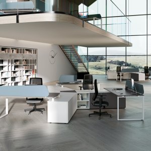 Blat din sticlă al biroului directorial Loft