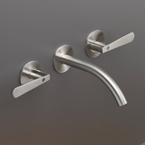 Lutezia de la Cea Design, baterie murală cu două manete în finisaj Black Diamond lustruit