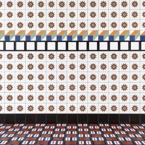 Gresie smălțuită Mutina cu modelul Spring Terracotta în 20,5×20,5 cm