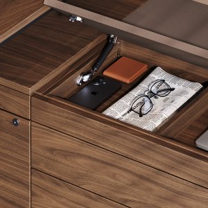 Panou frontal structural din piele ecologică pe Ono Panel