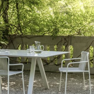 Arki-Table ARKW5/2 pătrată mică, cu picioare din stejar