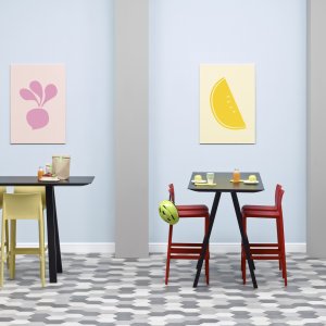 Versiune de exterior a mesei Arki-Table cu vopsire pentru exterior