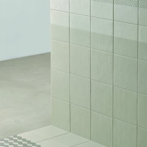 Model Grainy Black din Tape Mutina pe baza neagra