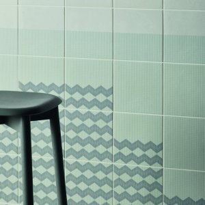 Model Zigzag Green din colectia Tape in gresie smaltuita