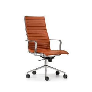 Umplutură de 4 cm cu cusătură dublă la versiunea Comfort a The Season
