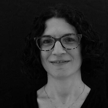 Laura Olivieri, vânzări și relații cu clienții la La Mercanti